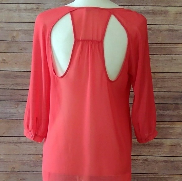 Lush top coral red sheer 3/4 sleeve cutout back detail buttoned women's size S - Picture 3 of 8